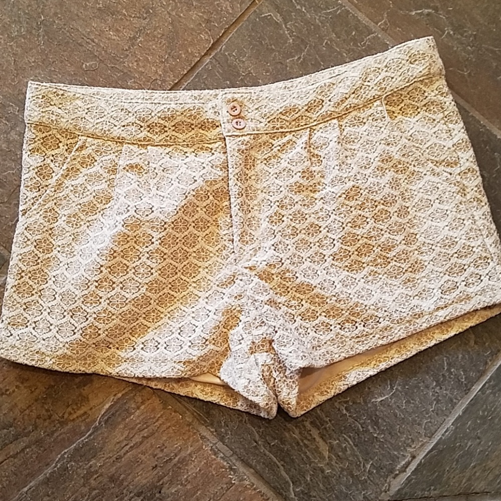 Ya Los Angeles NWT shorts size large